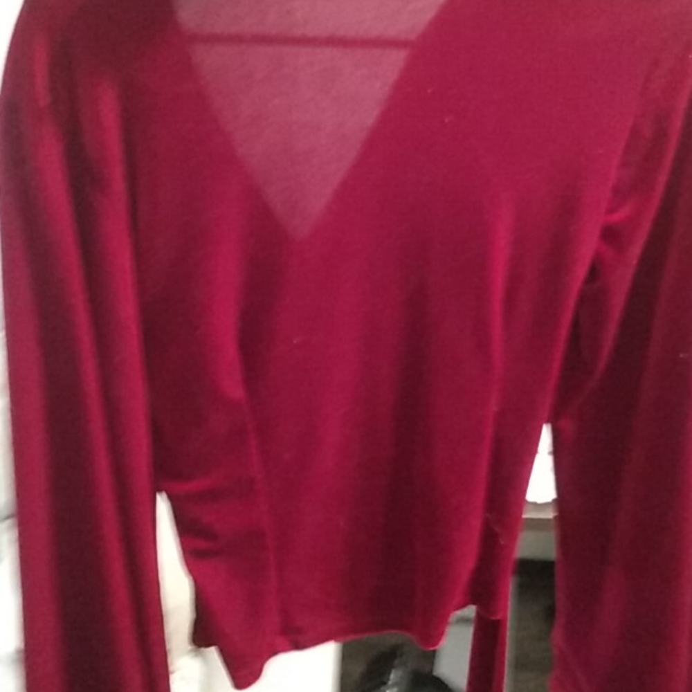 Red blouse - Picture 3 of 3